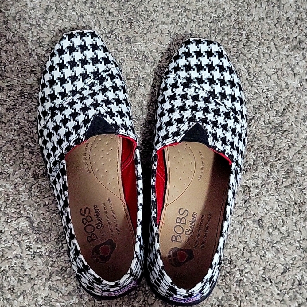 Bob's Skechers Checkered Flats